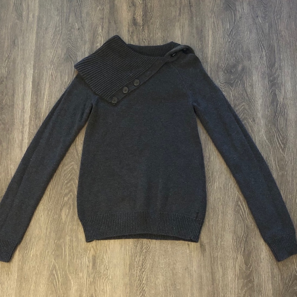 Gap Gray Sweater